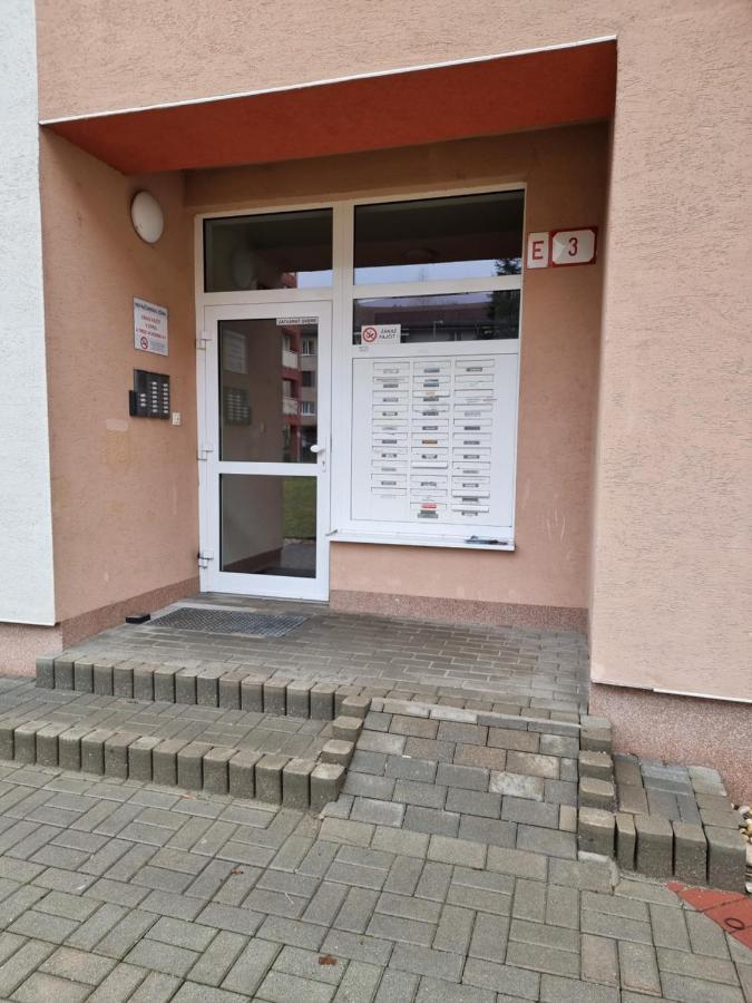 Apartment Banska - City Centre & Private Parking Banská Bystrica Eksteriør bilde